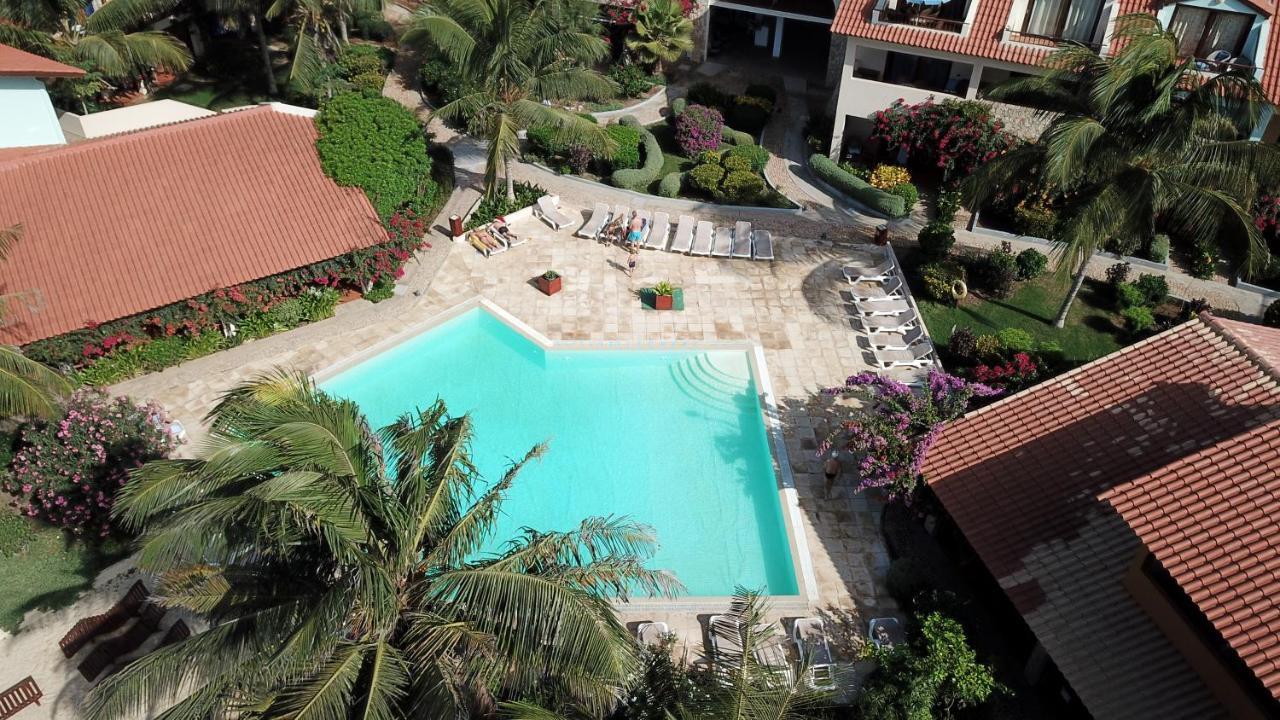 Oceanfront Apt 4 Porto Antigo II Santa Maria Exteriör bild