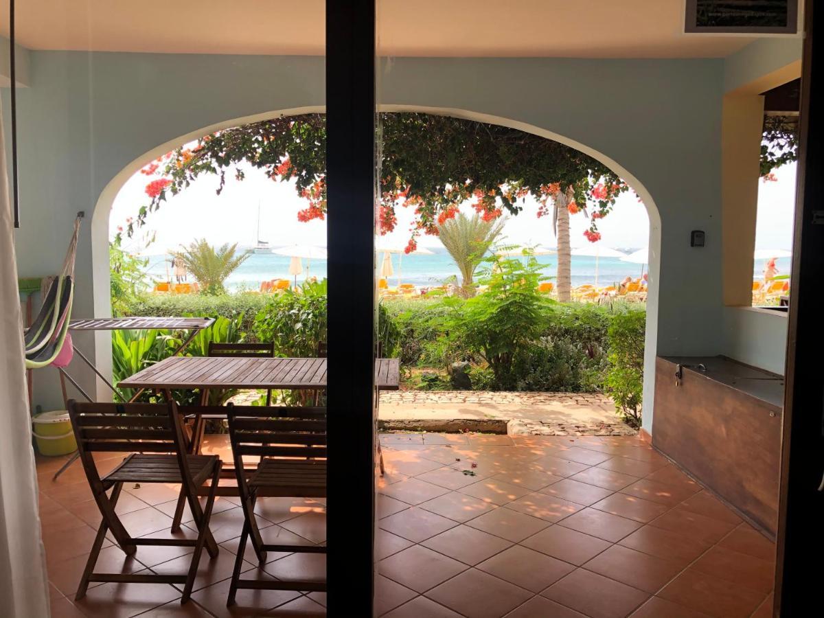 Oceanfront Apt 4 Porto Antigo II Santa Maria Exteriör bild