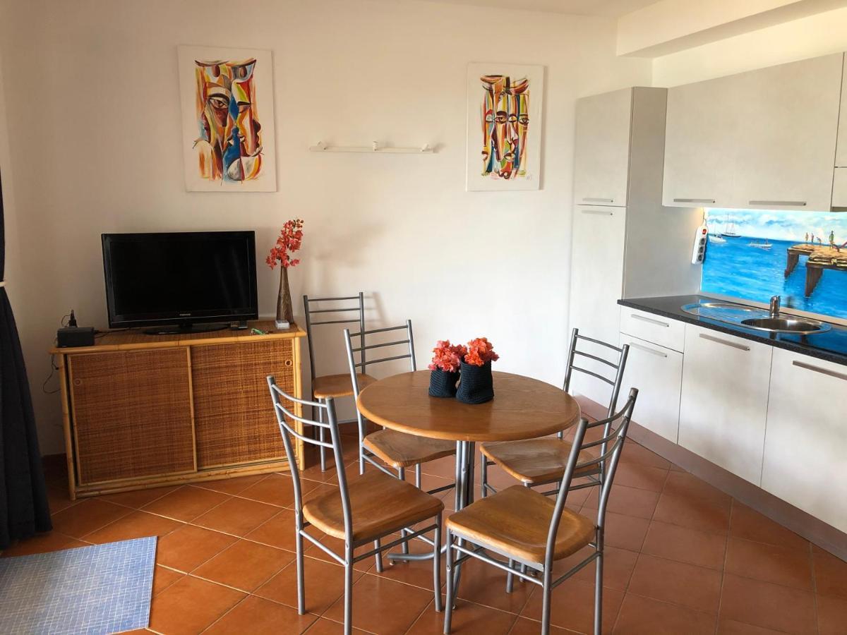 Oceanfront Apt 4 Porto Antigo II Santa Maria Exteriör bild
